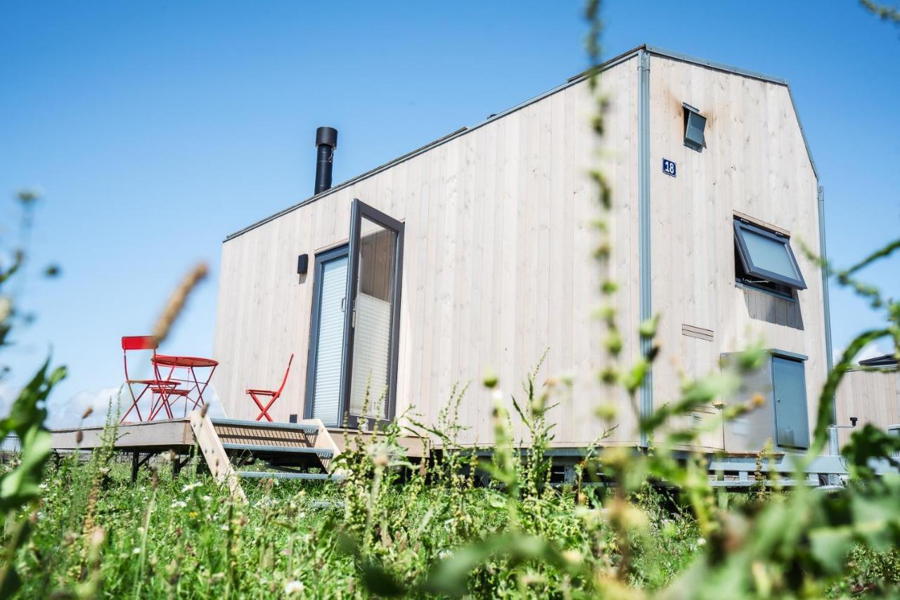 Tiny House Pioneer 18 Zur Meerseite - Green Tiny Village Harlesiel Carolinensiel Eksteriør billede