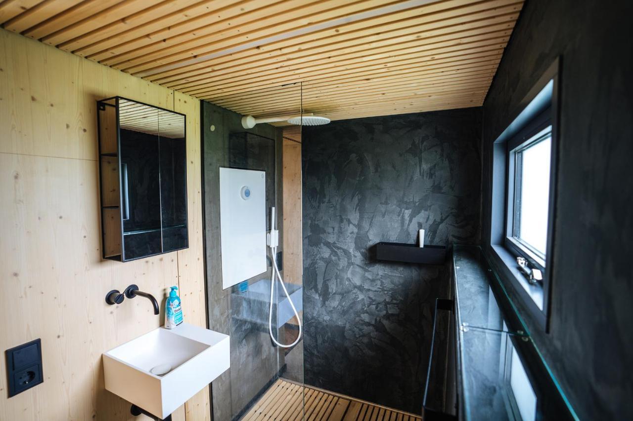 Tiny House Pioneer 18 Zur Meerseite - Green Tiny Village Harlesiel Carolinensiel Eksteriør billede
